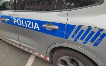 Two Bilbao Officers Injured, Five Arrested After Otxarkoaga Chase