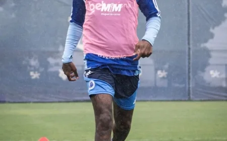 Cruzeiro Considers Gerson and Néiser for Tite’s Squad Against Democrata