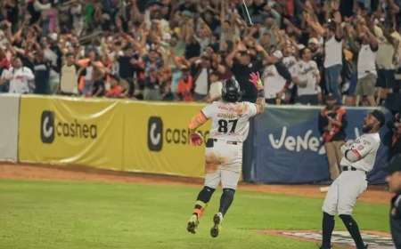 Andrés Chaparro Leads Águilas to Crucial Victory Over Caribes
