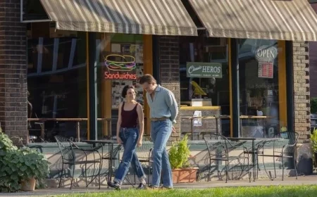 Chris Pine and Jenny Slate Star in Mature Romance Film