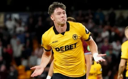 Wolves Reject Leeds’ Initial Bid for Striker Amid Premier League Interest