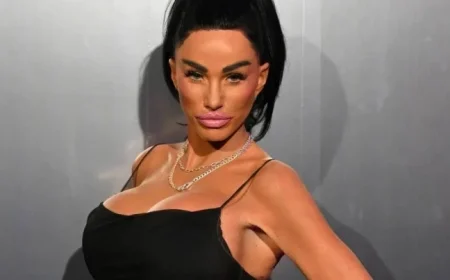 Katie Price Engaged for Ninth Time, Flaunts Massive Diamond Ring