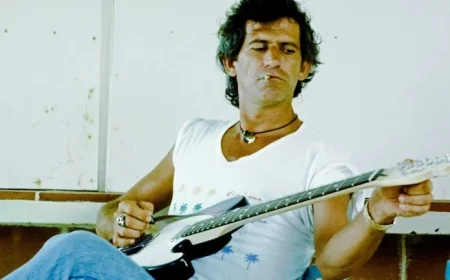 Keith Richards Explains How He and Mick Jagger Crafted Their First Hit