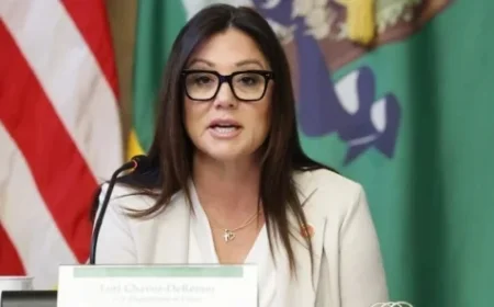 Labor Secretary’s Bodyguard Placed on Leave Amid Investigation