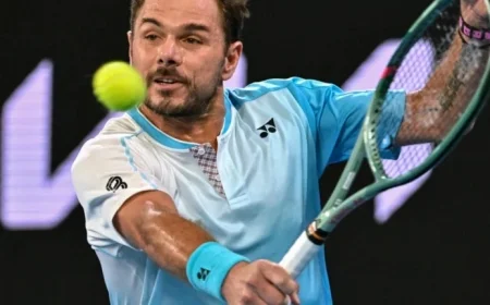 Wawrinka, 40, Bids Fond Farewell in Australian Open Third Round