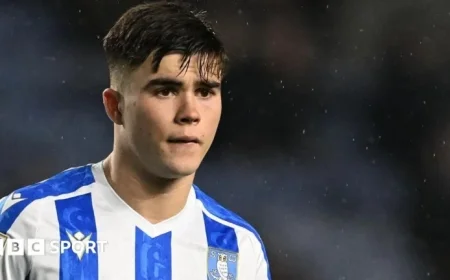 Norwich City Signs Manchester United Defender Harry Amass on Loan