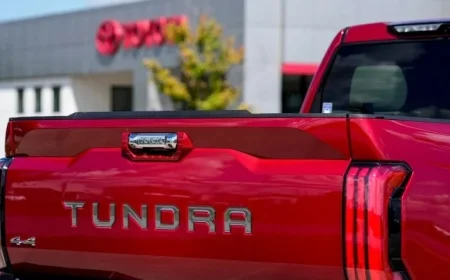 Toyota Recalls 162,000 Tundra Trucks Due to Defective Screens