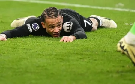 Tottenham Secures 2-2 Draw at Burnley with Late Romero Header