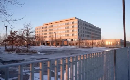 Hennepin County Sheriff Commands Crowd to Disperse at Whipple Building
