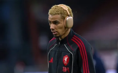 Arne Slot Reveals Hugo Ekitike’s Omission from Starting XI Against Bournemouth