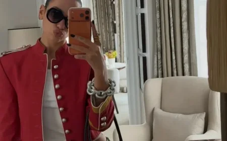 Dua Lipa Backs the Comeback of the Trendy Military Jacket