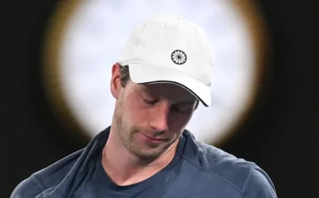 Djokovic Overcomes Van de Zandschulp in Three-Set Australian Open Clash