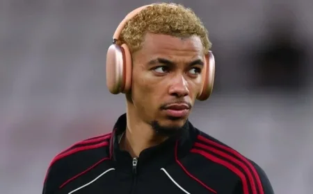 Arne Slot Clarifies Hugo Ekitike’s Unexpected Absence Against Liverpool