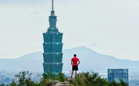 Weather Delays ‘Skyscraper Live’; Alex Honnold’s Climb Rescheduled on Netflix