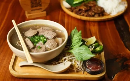 North Texas Restaurants and Bars Open Amid Winter Storm