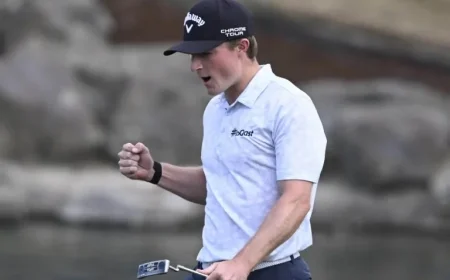 Blades Brown, 18, Shoots Stunning 60 at The American Express