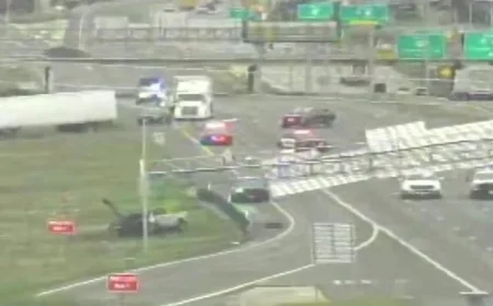 Driver Claims Cut-Off Leads to Hours-Long I-35 Sign Crash Closure