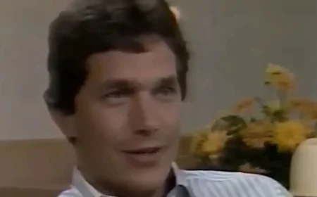 “Vintage George Strait Interview Shows His Reign as Country Music Heartthrob”