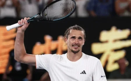 Zverev Dominates Thiem, Advances to Australian Open Semifinals