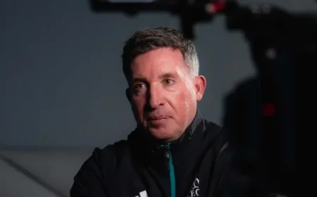 Robbie Fowler Reflects on No-Look Liverpool Contract Return 20 Years Ago