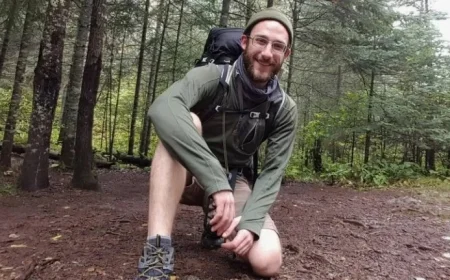 Federal Agents Tackled and Broke Alex Pretti’s Rib, Sources Reveal