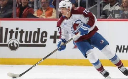 Malinski Inks Four-Year Contract with Avalanche