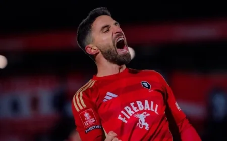 Fabio Borini Extends Contract with Salford City