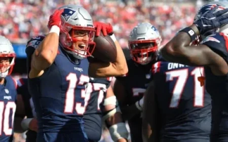 Bruins-Lightning Stadium Series to Feature Pirate-Themed Field Design