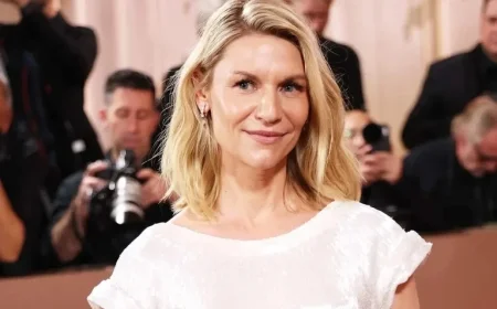 Claire Danes Shares Emotional Reaction to Baby No. 3 Pregnancy News