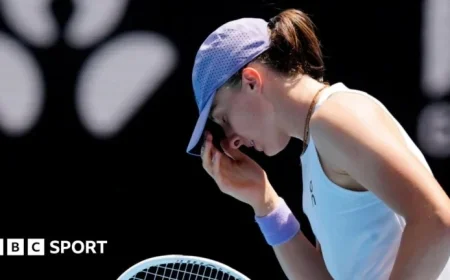 Rybakina Halts Swiatek’s Pursuit of Career Grand Slam