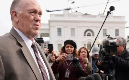 Tom Homan Leads Trump Administration’s Minnesota Immigration Crackdown