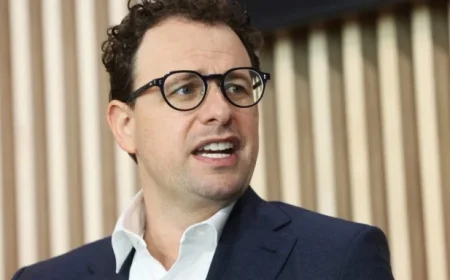 Anthropic CEO Dario Amodei Warns AI’s Growth Will Challenge Humanity