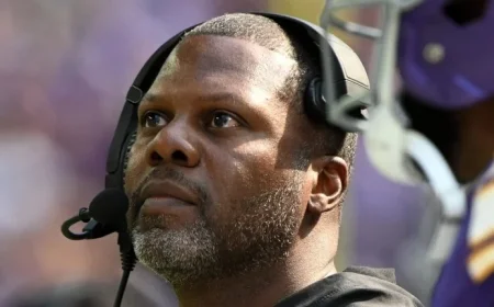 Vikings Writer Exposes Commanders’ Daronte Jones Move as Stealthy Theft