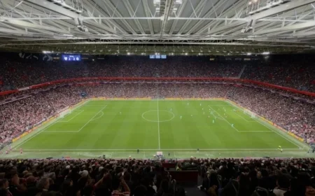 Sporting Fan Falls Ill at San Mamés, Escorted from Stands