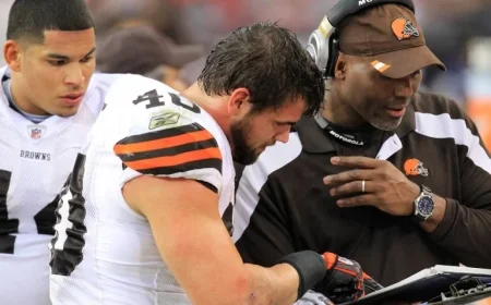 Cleveland Browns Hire George Warhop as Offensive Line Coach