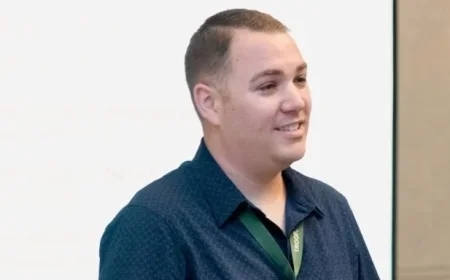 Tech Career Coach Reveals Essential Steps After Layoff, Avoid AI Pitfalls