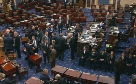 Senate Stalls Funding Package Amid Looming Shutdown, Ongoing ICE Negotiations