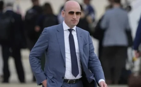 Trump Vows to Remove Top Adviser Stephen Miller in “Worst of the Worst” Pledge