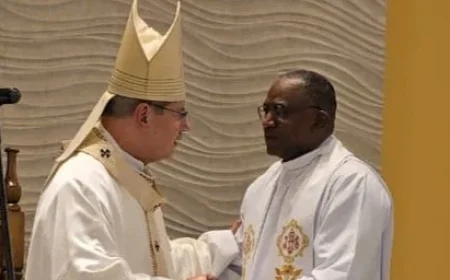 Dom Walmor Leads Missionary Mass Sending Father João Batista to Araguaia Diocese