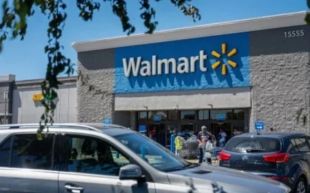 Trump Repeats False Claim of 250 Walmart Closures in California