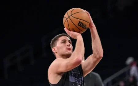 Suns Avoid Setback Before Facing Pistons