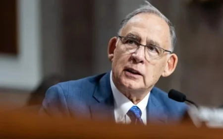 Senate Advances Landmark Crypto Bill; Democrats Demand ‘Gryfto’ Rules for Trump Conflict Prevention