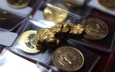 Gold and Silver Sales Surge Amid Heirloom and Velvet-Rope Trends