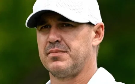 Justin Rose Leads at Torrey Pines with 62; Koepka Returns to PGA Tour with 73