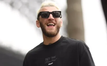 Dan Hooker Makes Triumphant Return to UFC Competition