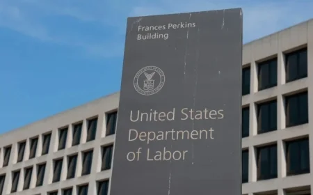 Trump Appoints Veteran Staffer to Head Bureau of Labor Statistics