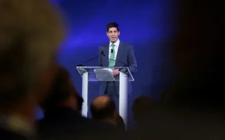 Trump Selects Inflation Hawk Kevin Warsh to Replace Fed Chair Powell