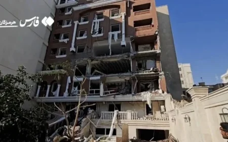 Explosion Rocks Bandar Abbas Building, Reports Iranian State Media