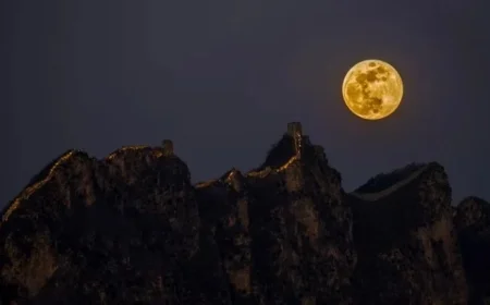 February’s Full Snow Moon Illuminates the Night Sky