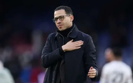 Rosenior Reflects on Unforgettable Night with Chelsea Supporters